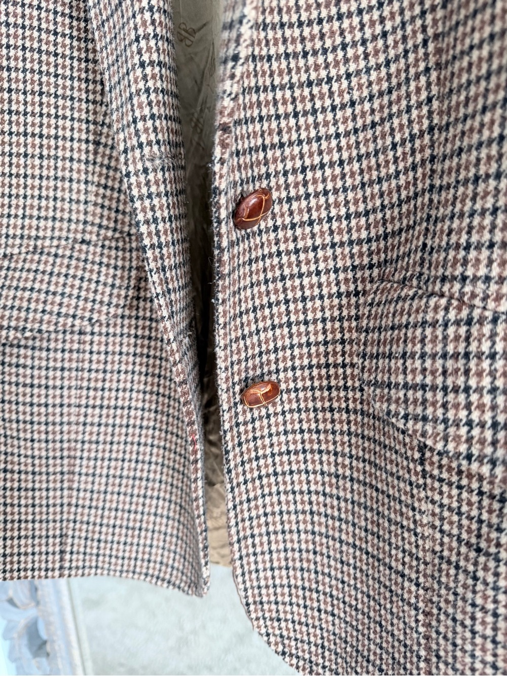 Vintage Houndstooth Tailored Blazer - Picture 7 of 13